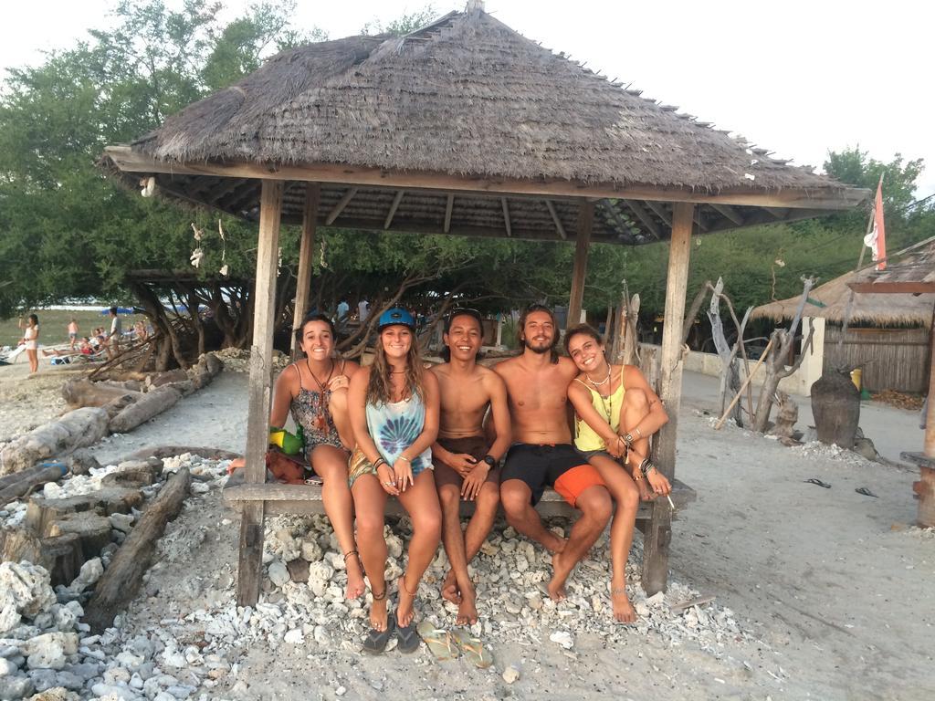Jeges Homestay Senggigi Exteriör bild