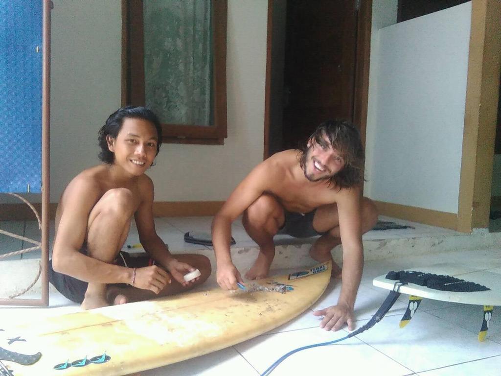 Jeges Homestay Senggigi Exteriör bild