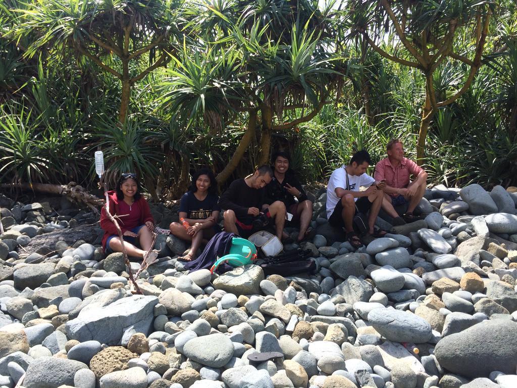 Jeges Homestay Senggigi Exteriör bild