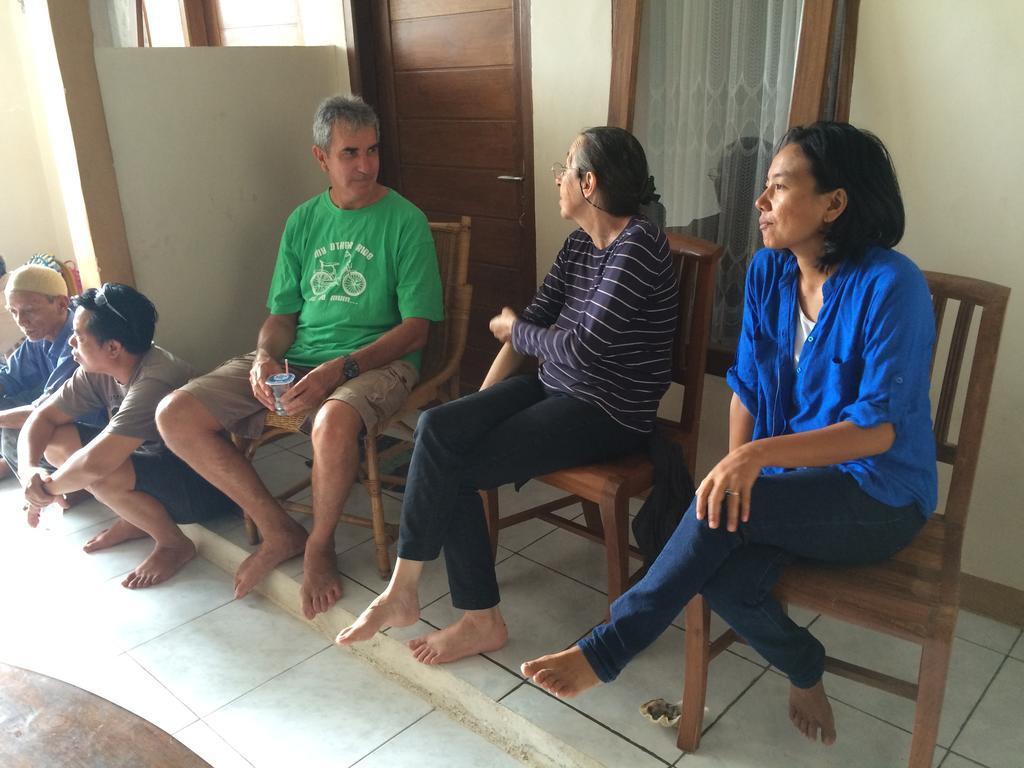 Jeges Homestay Senggigi Exteriör bild