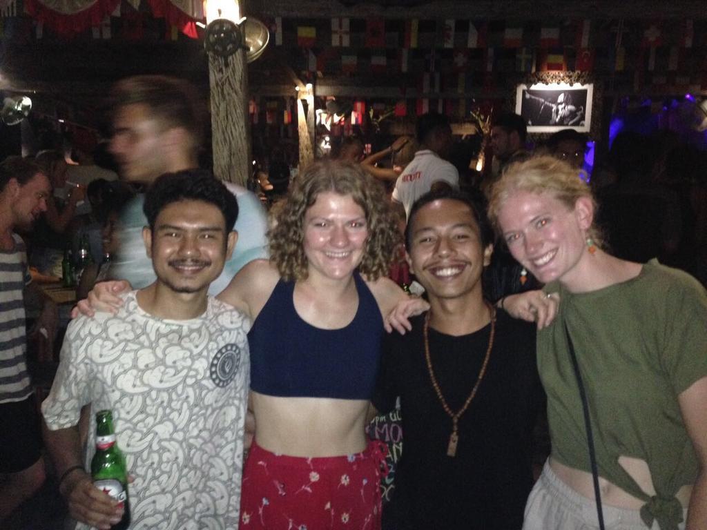 Jeges Homestay Senggigi Exteriör bild